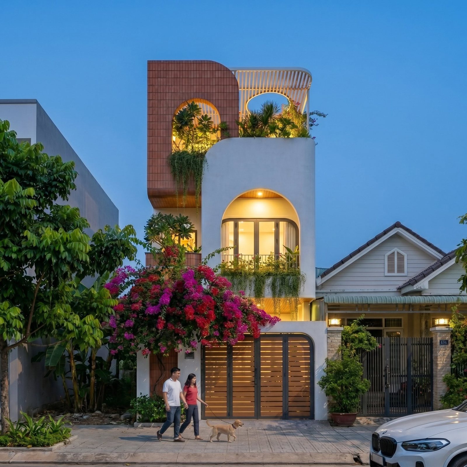 Nhà phố mái vòm, hoa giấy — thiết kế nhà ở Kon Tum